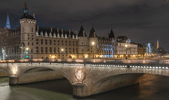 Pont au Change - Conciergerie - Paris