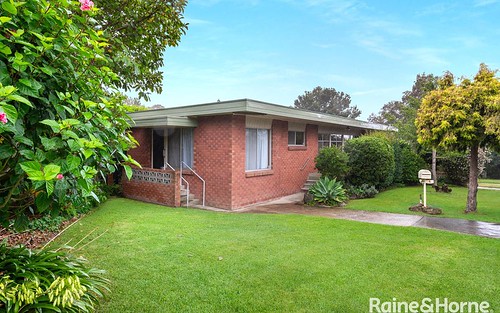 1 Walsh Crescent, North Nowra NSW
