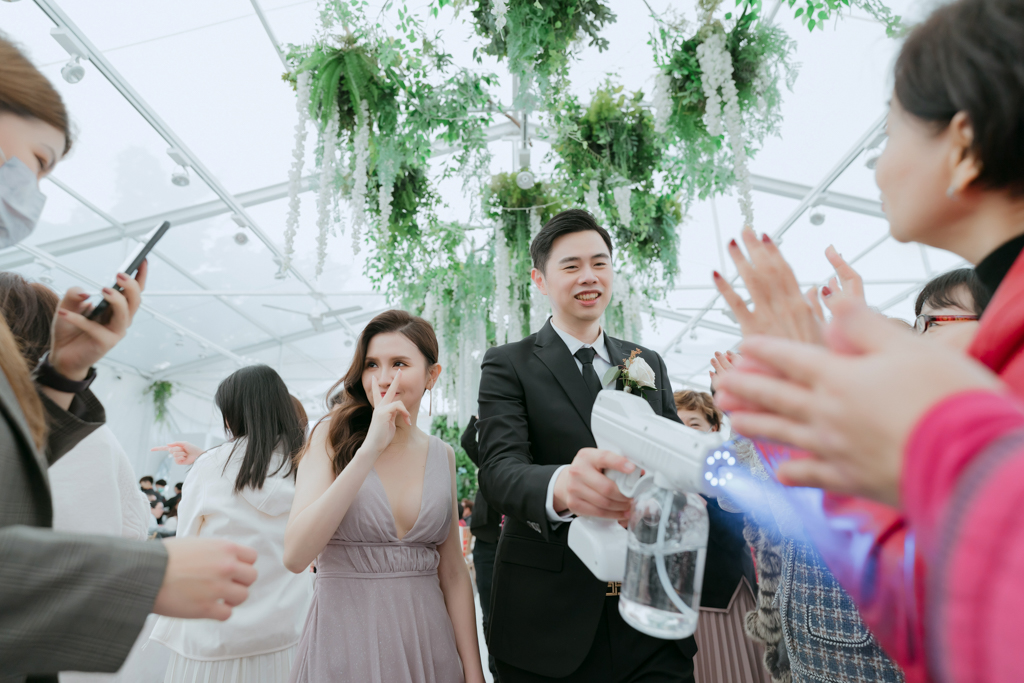 "SJwedding鯊魚婚紗婚攝團隊Clavin在淡水嘉𠫂拍攝的婚禮紀錄”/