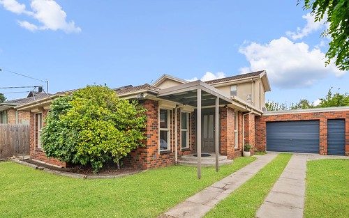 7 Palagia Ct, Strathmore Heights VIC 3041