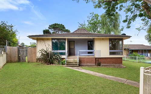 8 Foxlow Pl, Airds NSW 2560