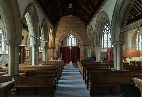 Dunston (Lincs) St Peter's church - Interior looking west