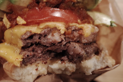 013Ricoh GRⅡ西池袋三丁目World BurgerメキシカンWバーガー.