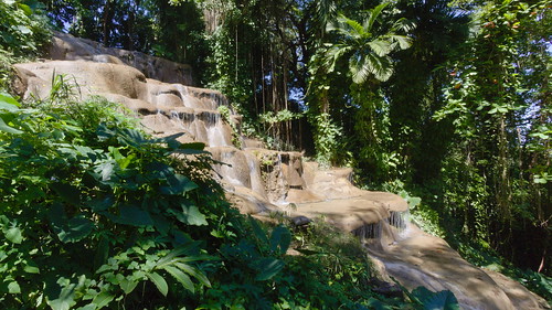 Konoko Falls