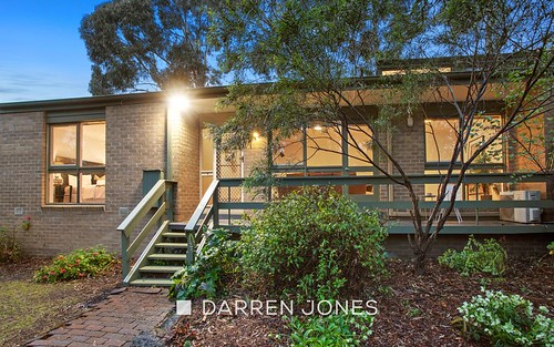 2/111 Rattray Rd, Montmorency VIC 3094