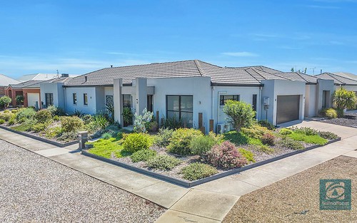 2 Coulson Place, Echuca VIC