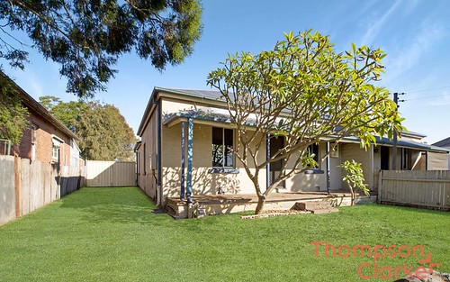 11 Young Street, East Maitland NSW