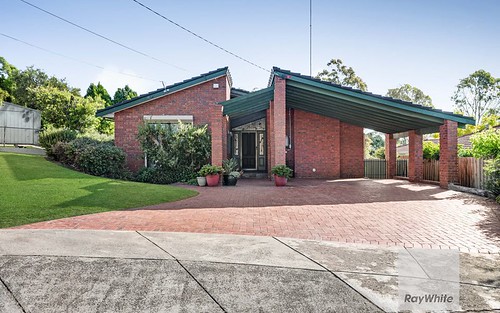 10 Lavery Place, Attwood VIC