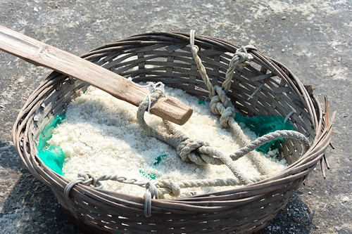 Salt basket