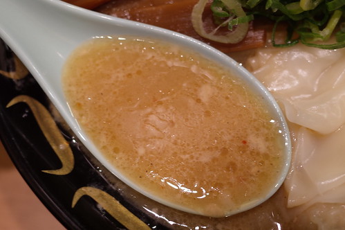 011Ricoh GRⅡ特製味噌ラーメン和田商店味噌祝盛りラーメンの味噌スープ.
