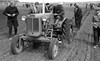 Experiments with beet thinning machines at Rndegaard, Flle, Denmark 1956 (1)