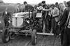 Experiments with beet thinning machines at Rndegaard, Flle, Denmark 1956 (5)