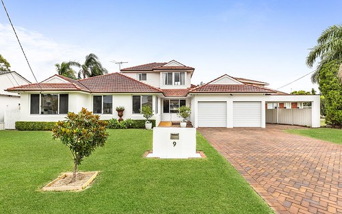 9 Clarence Cr, Sylvania Waters NSW 2224