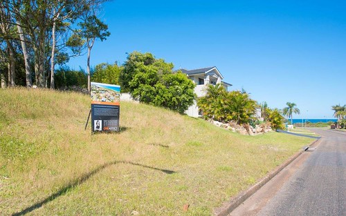 14 Copper Valley Close, Caves Beach NSW