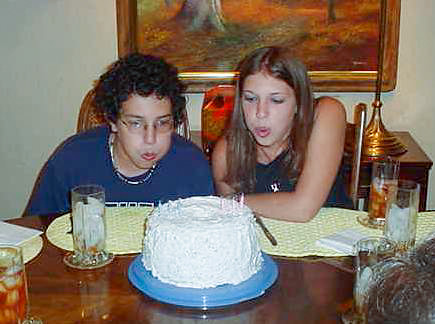 Josh, Rachel birthday August 2003.jpg