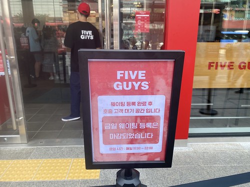 Five guys seoul.