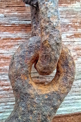 Rusty Iron chain