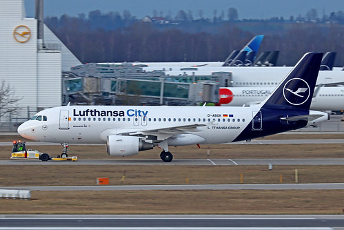 Lufthansa City Airbus A319-112 D-ABGK MUC 17-02-24