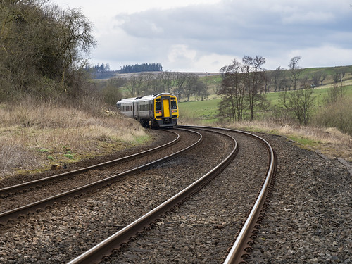 Train passing Thirwell railway crossing
