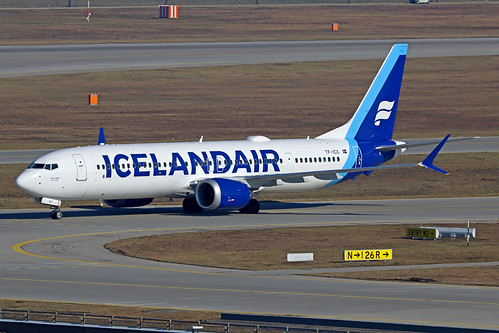 Icelandair Boeing 737-MAX9 TF-ICC "Kirkjufell" MUC 18-02-24