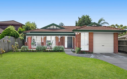8 Armstrong Cl, Keilor East VIC 3033