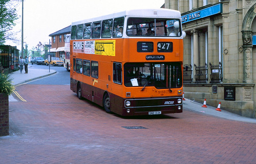 [GM Buses] 5133 (SND 133X) in Oldham on service 427 - John Carter