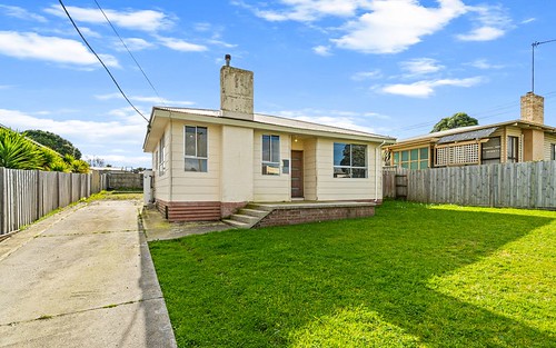 27 Booth Street, Morwell VIC