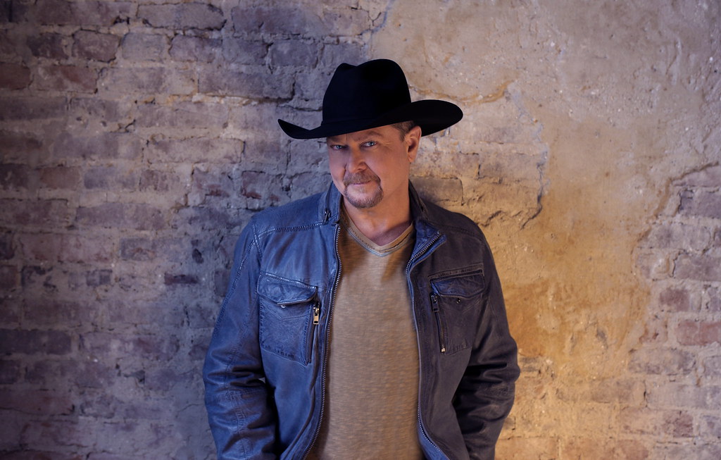 Tracy Lawrence images