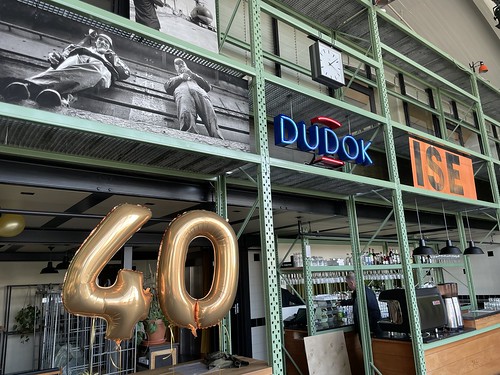 Foilballoon Number 40 Birthday Dudok on the Maas Rotterdam