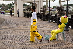 Yellow Men _0222