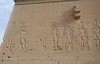 Cloptre prsente son fils Csarion aux dieux, paroi sud du temple d'Hathor, Ier sicle aprs JC, Dendrah, commune et gouvernorat de Qena, Egypte.