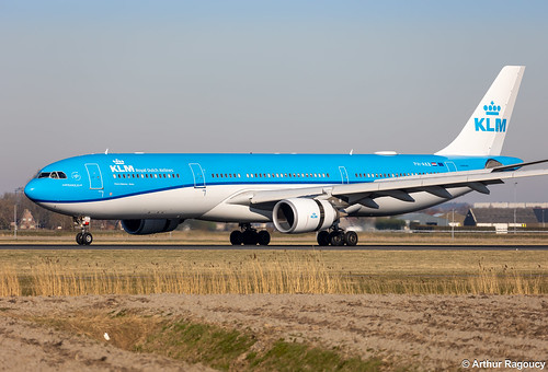 KLM Airbus A330-303 PH-AKB (AMS)