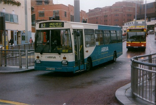 [Arriva North West & Wales] 1227 (M227 AKB) in Liverpool on service 82 - Kelvin Amos