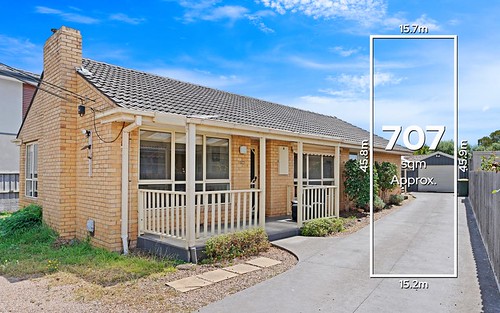 57 Purtell St, Bentleigh East VIC 3165