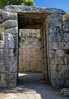 Ingresso a una Thlos (tomba) di Micene - Entrance to a Thlos (tomb) of Mycenae
