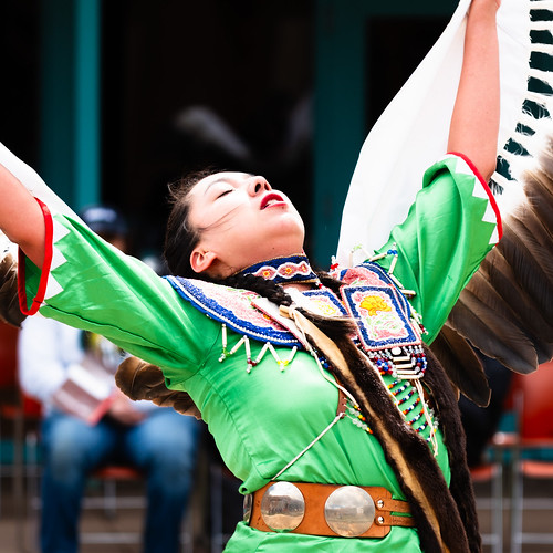 Ria Thundercloud, Native American dancer
