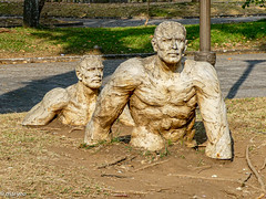 Edgar Zuniga Sculpture