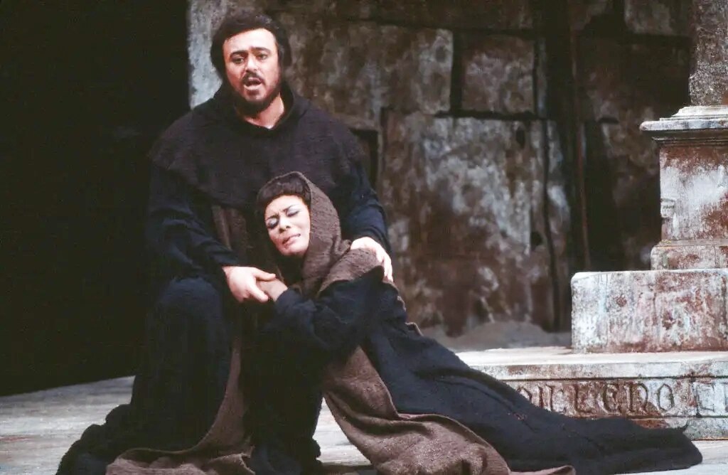 Luciano Pavarotti images