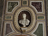 Galleria della Mostra; Busto di Adriano