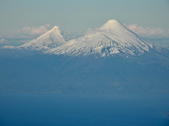 Volcanes Puntiagudo y Osorno
