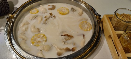 Hotpot Soup (Crabs and Clams)