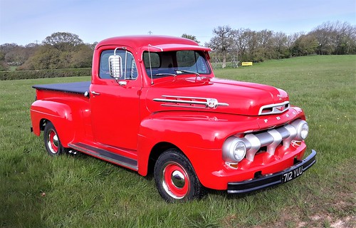 1952 FORD F100