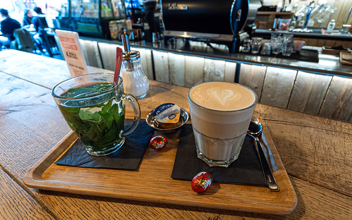 Morning Drinks in I Love Coffee cafe (Bruges) (OM-1 & Olympus 8-25mm f4 Pro Zoom) (1 of 1)