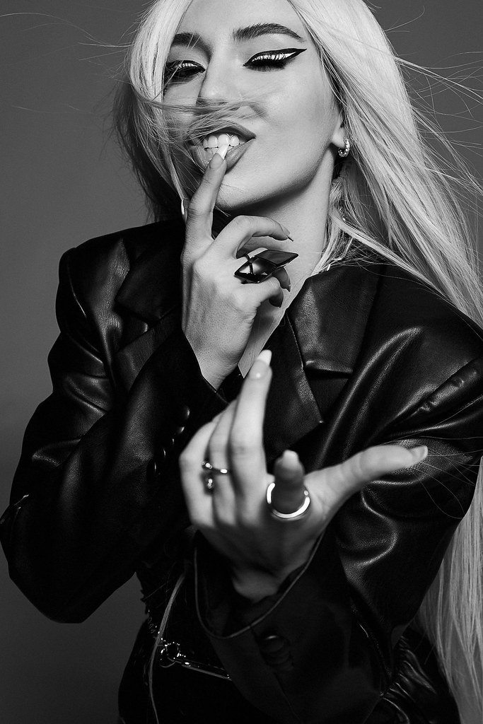 Ava Max images