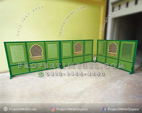 Sketsel Penyekat Masjid Kayu Jati Minimalis Warna Hijau