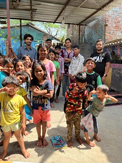 Team Blue pen led by Coordinator and Volunteer Sourav with the Munirka slum’s kids post educational session today on 21st April’24.