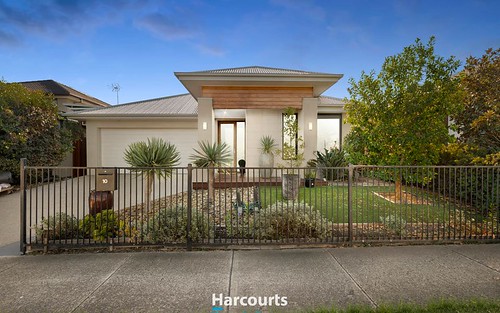 10 Bloom Crescent, Wollert VIC 3750