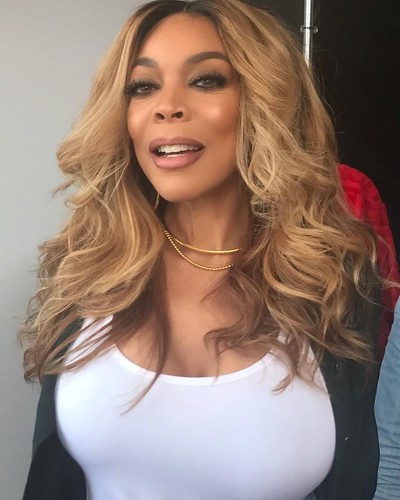 Wendy Williams AMAZING BODY and HUGE TITS (240)