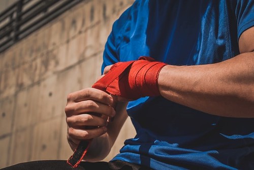 How-to-Avoid-Bruised-Knuckles-When-Boxing