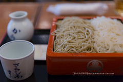 Sarashina-Soba, Sarashina Horii, Azabu-Juban, where you can eat pure white soba that is like shirataki, is the whitest soba in Tokyo,  it's pure white with a shining shine. / 更科堀井、麻布十番